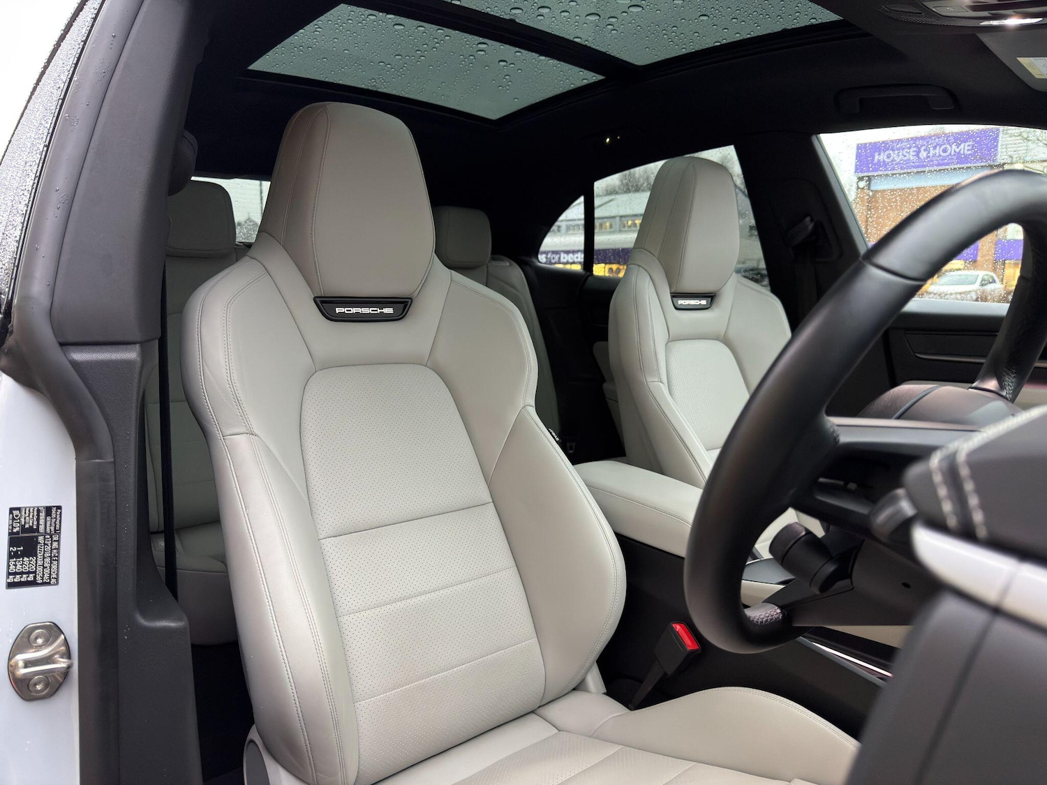 Used Porsche Macan 2024 for sale - 77291465: Photo 16