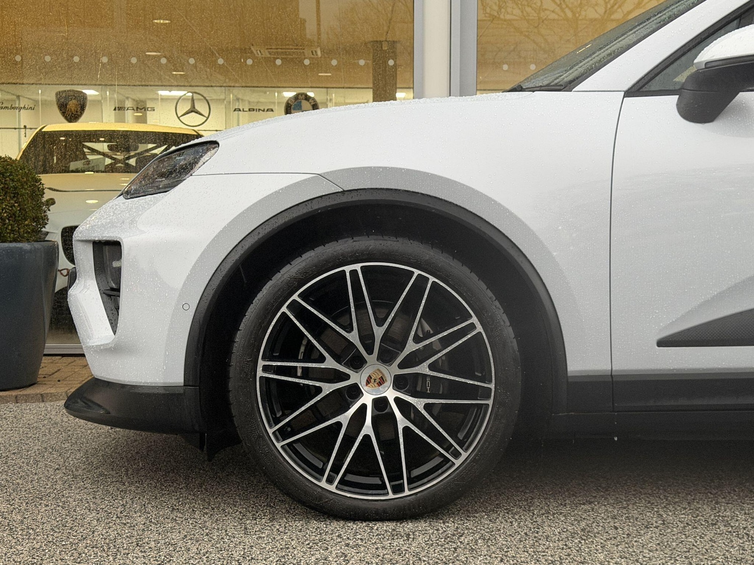 Used Porsche Macan 2024 for sale - 77291465: Photo 4