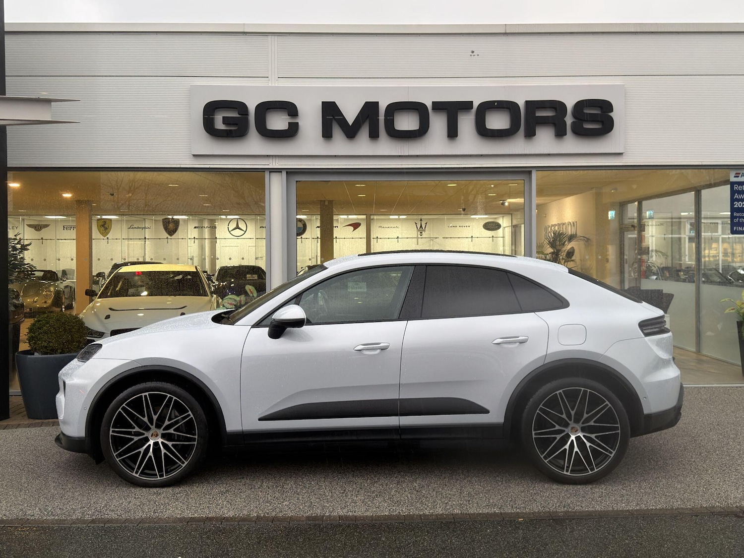 Used Porsche Macan 2024 for sale - 77291465: Photo 5
