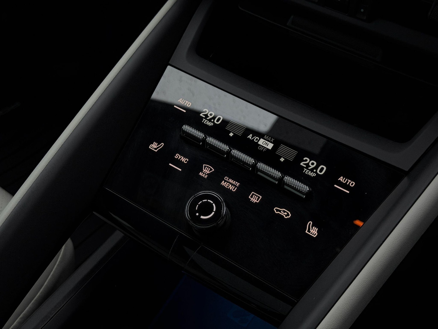 Used Porsche Macan 2024 for sale - 77291465: Photo 50