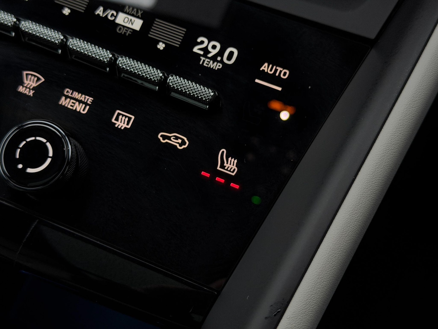 Used Porsche Macan 2024 for sale - 77291465: Photo 51