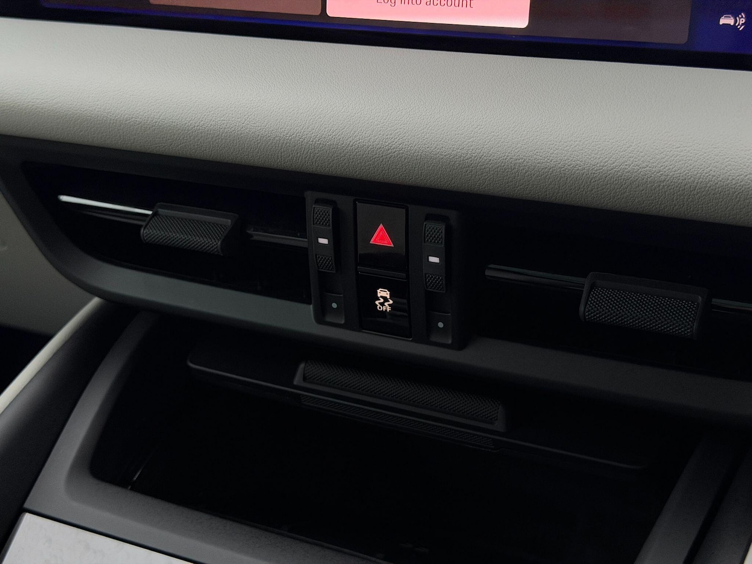 Used Porsche Macan 2024 for sale - 77291465: Photo 53