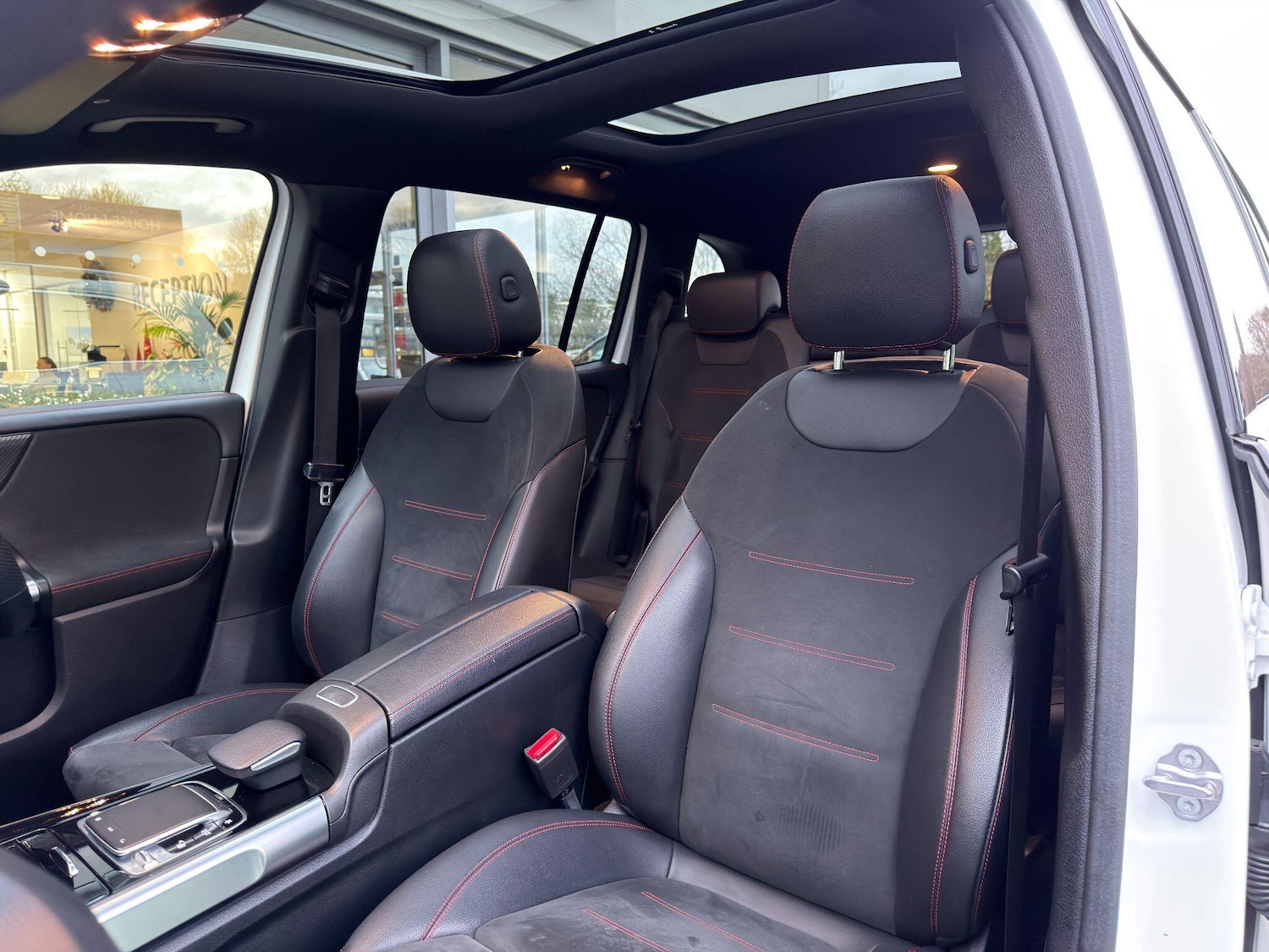 Used Mercedes-Benz GLB for sale - 76839369: Photo 16