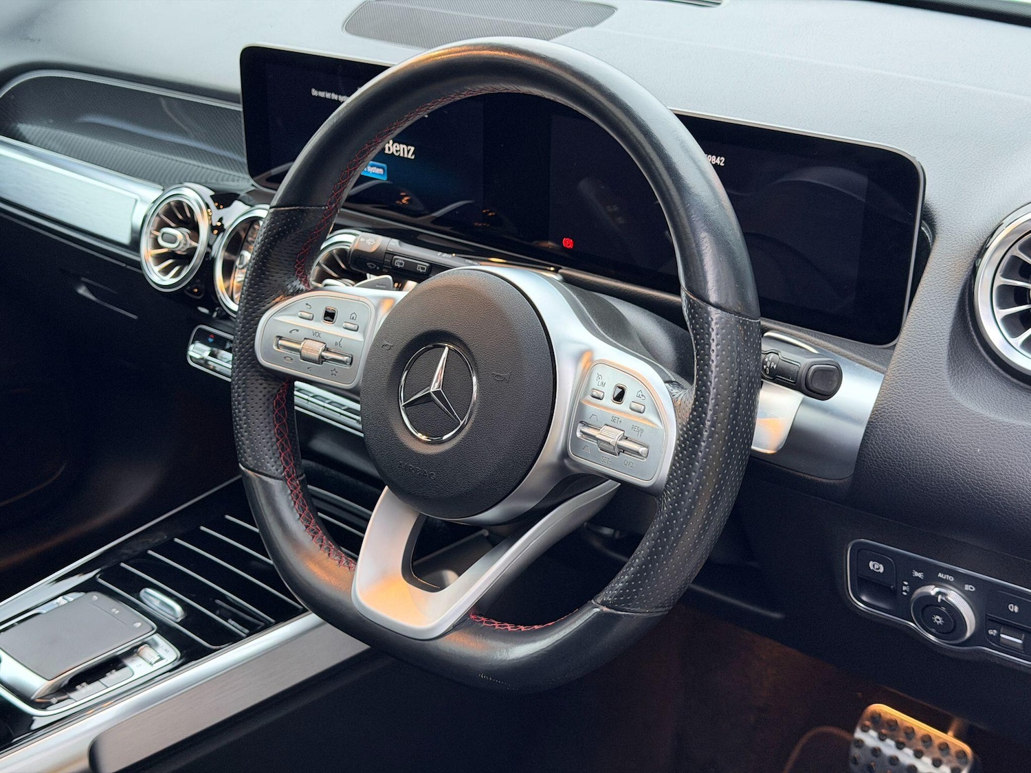 Used Mercedes-Benz GLB for sale - 76839369: Photo 26