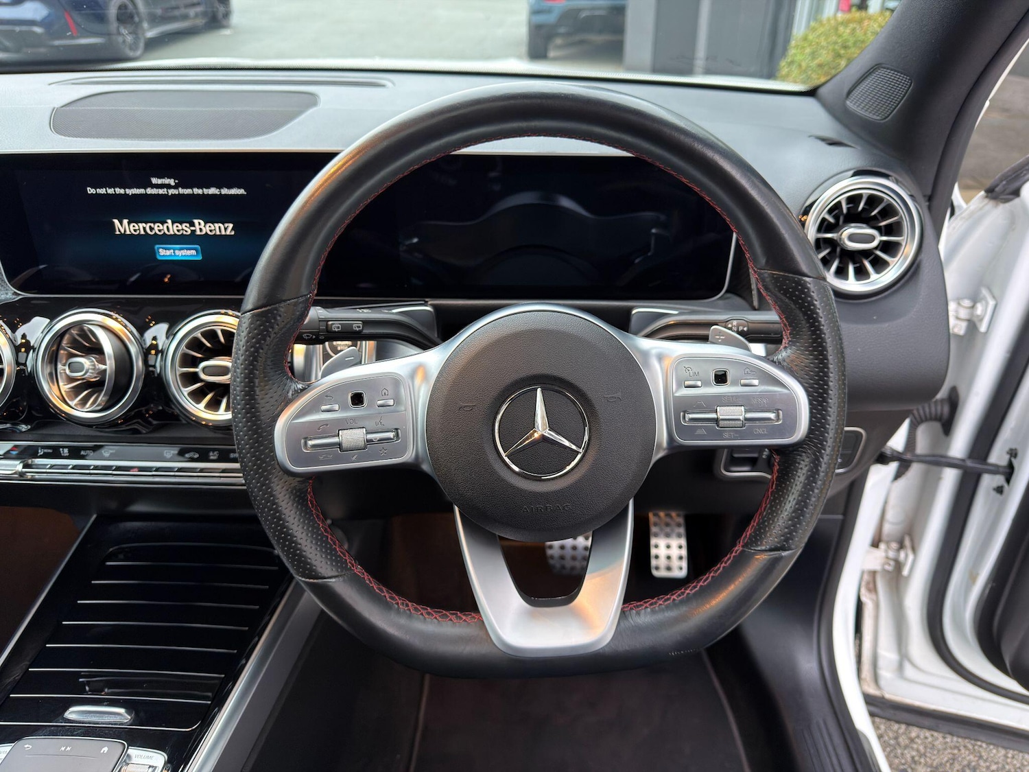 Used Mercedes-Benz GLB for sale - 76839369: Photo 27