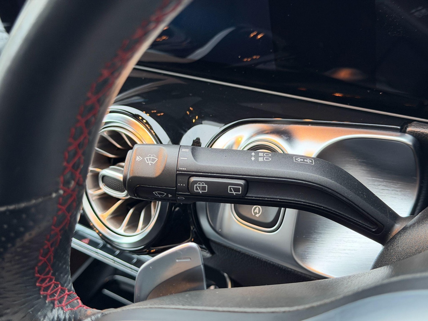 Used Mercedes-Benz GLB for sale - 76839369: Photo 31