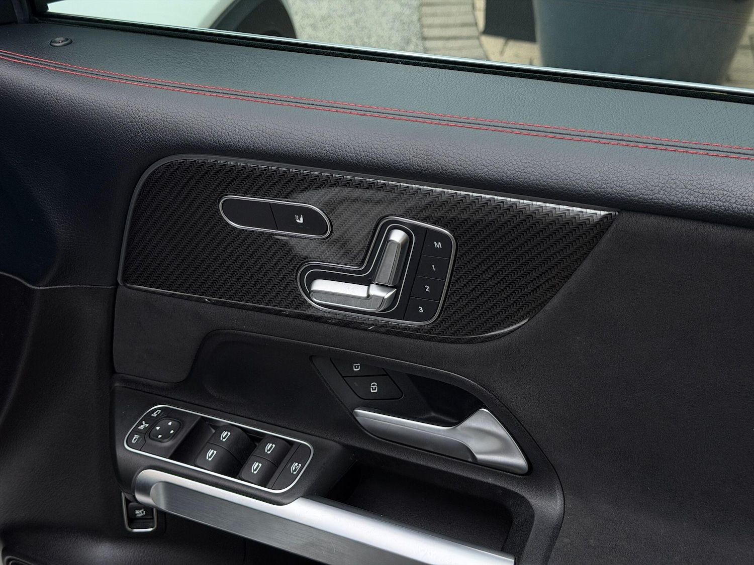 Used Mercedes-Benz GLB for sale - 76839369: Photo 33