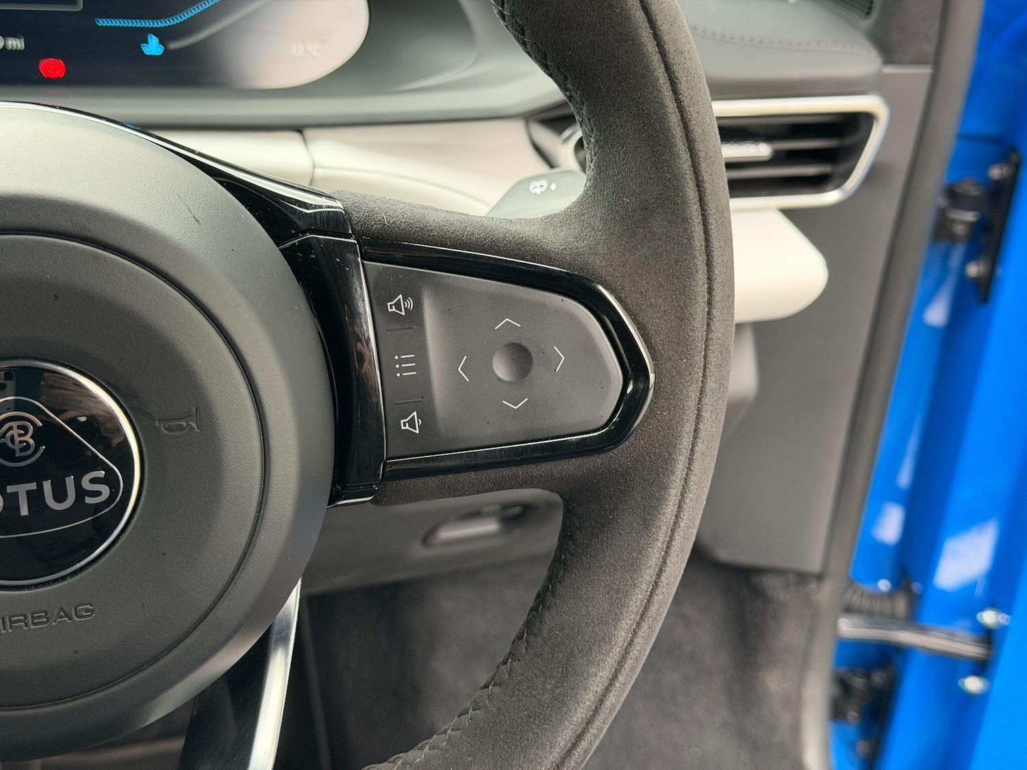 Used Lotus Emira 2023 for sale - 76865766: Photo 18