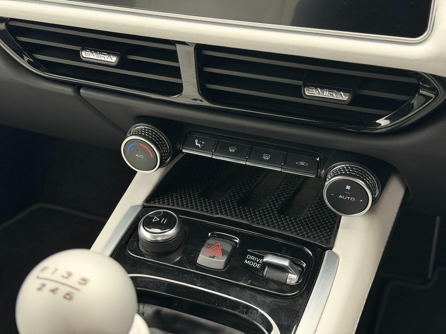 Used Lotus Emira 2023 for sale - 76865766: Photo 25