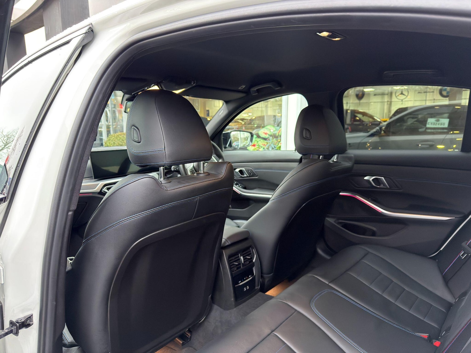 Used BMW 3 Series 2024 for sale - 76964516: Photo 23