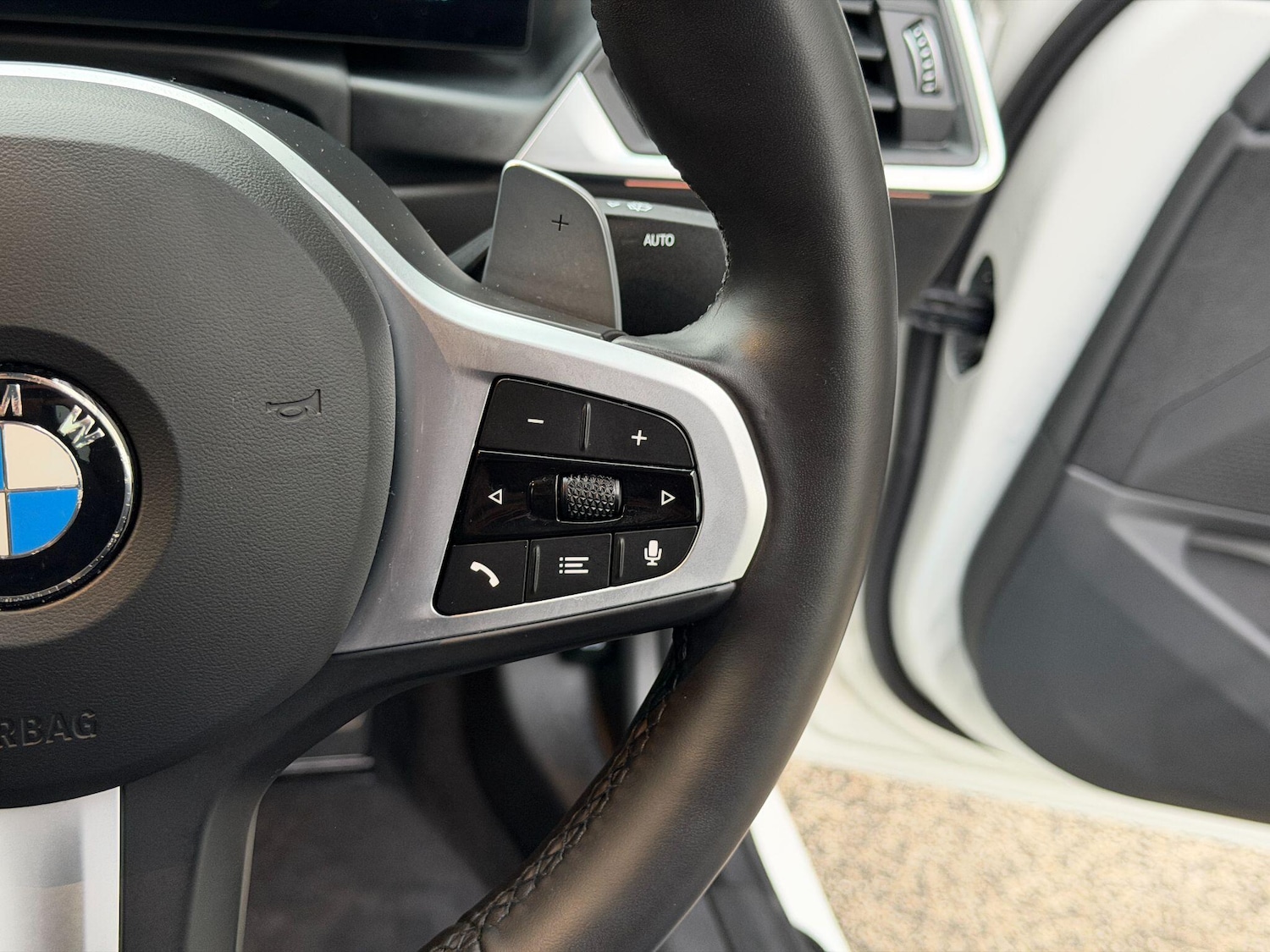 Used BMW 3 Series 2024 for sale - 76964516: Photo 26