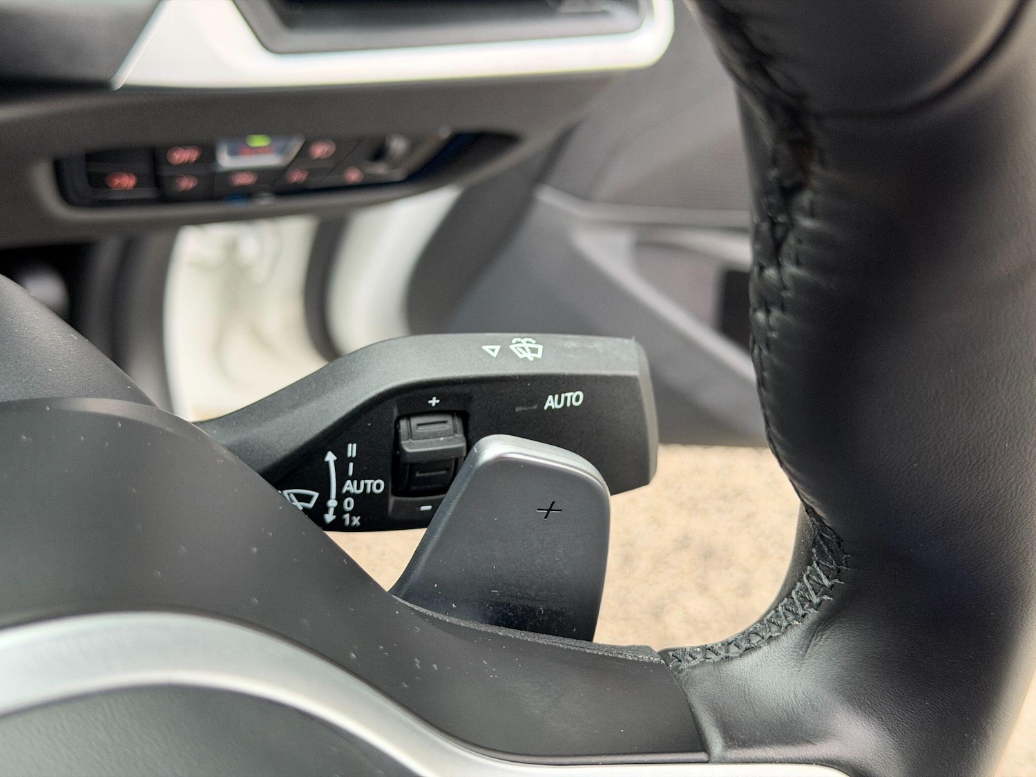 Used BMW 3 Series 2024 for sale - 76964516: Photo 28