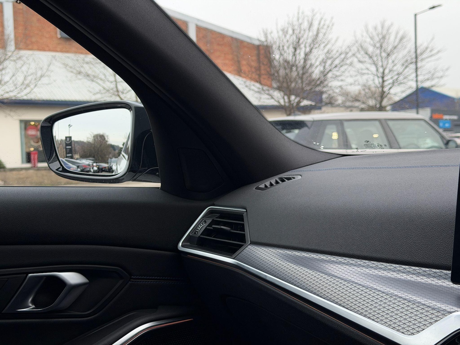 Used BMW 3 Series 2024 for sale - 76964516: Photo 42