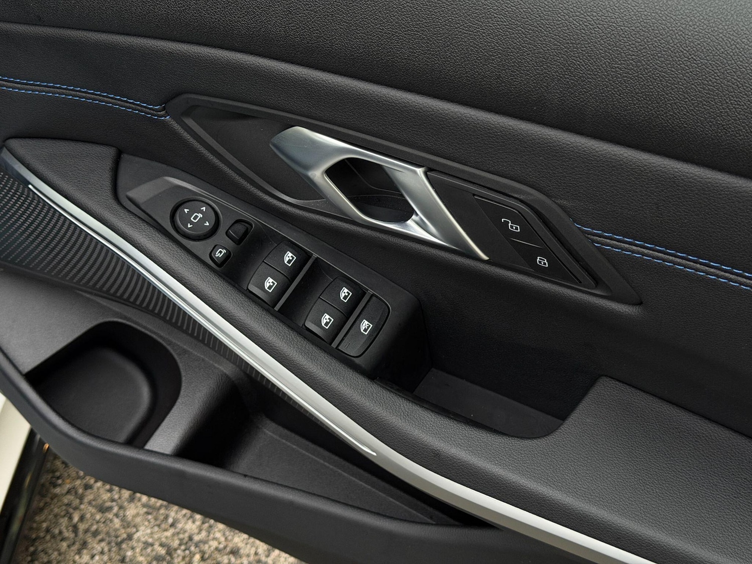 Used BMW 3 Series 2024 for sale - 76964516: Photo 44