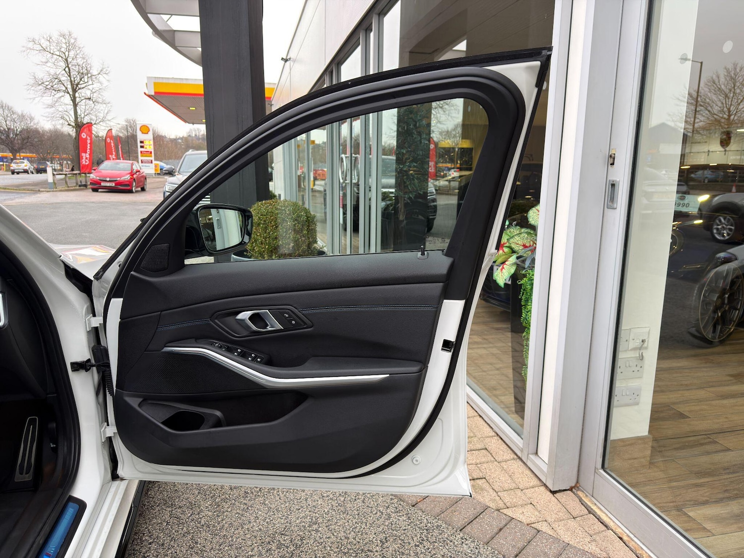 Used BMW 3 Series 2024 for sale - 76964516: Photo 46