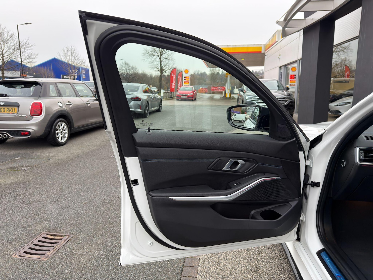 Used BMW 3 Series 2024 for sale - 76964516: Photo 47