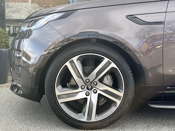 Used Land Rover Discovery 2021 for sale - 78157512: Photo