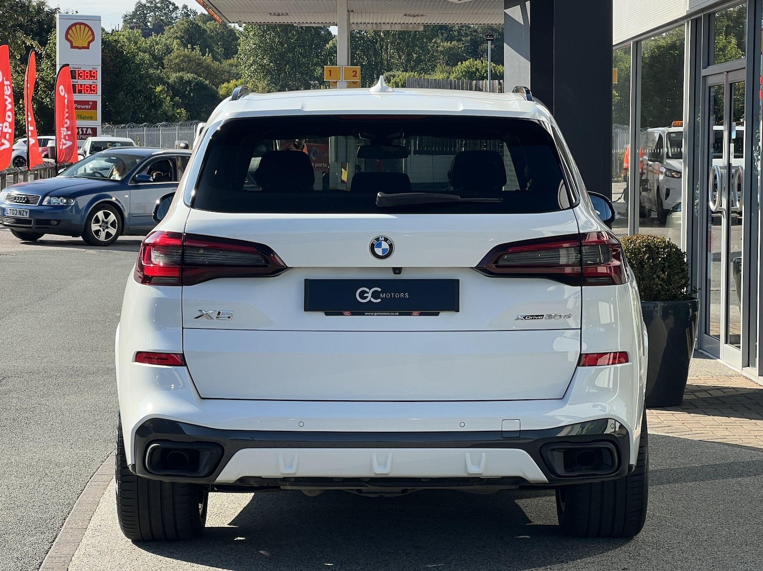 Vehicle 7