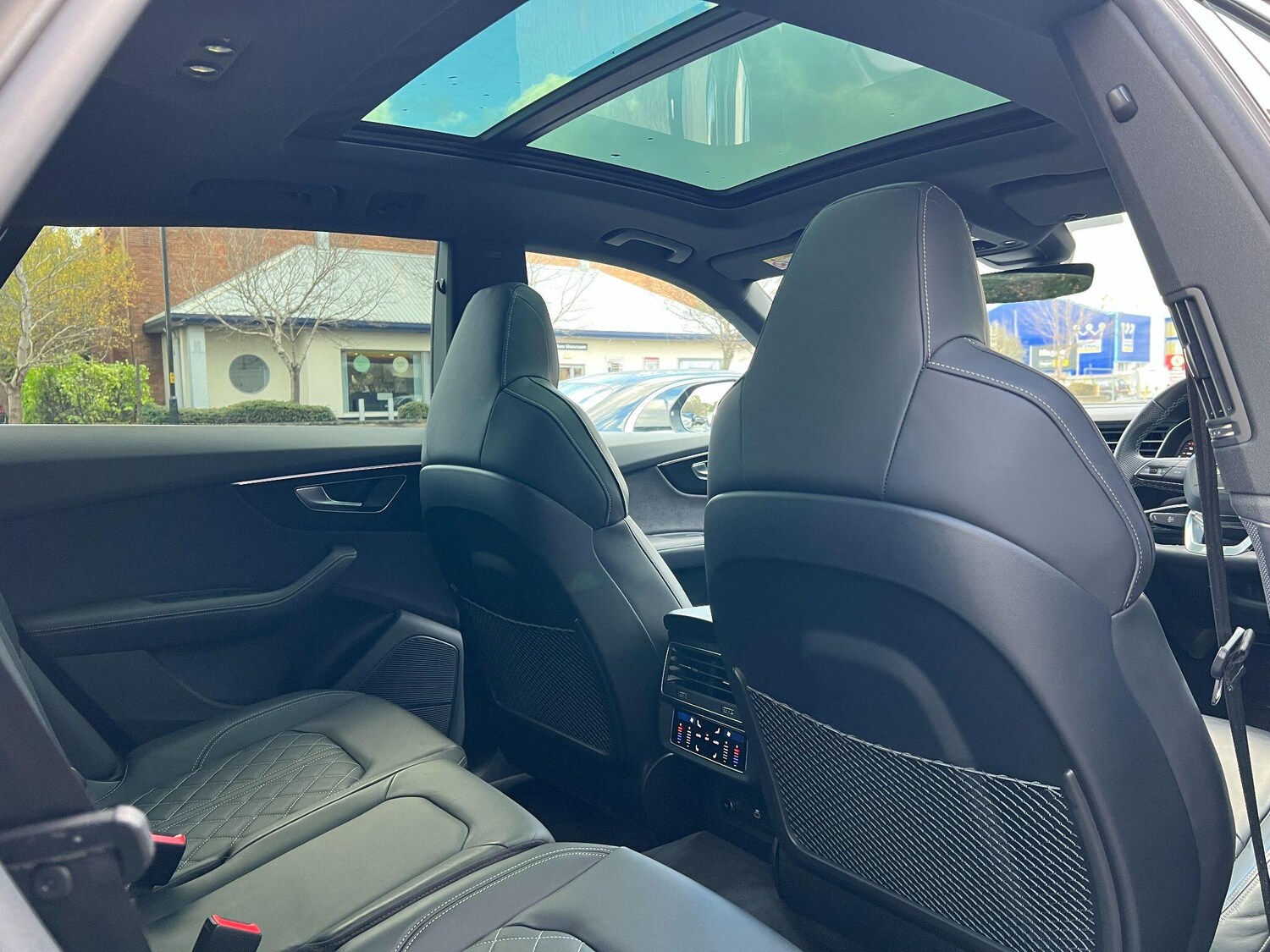 Used Audi SQ8 2024 for sale - 76561195: Photo 29