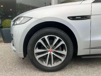 Used Jaguar F-Pace 2017 for sale - 74957564: Photo
