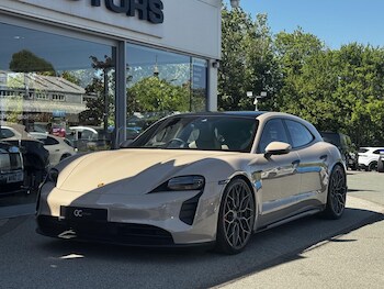 Used Porsche Taycan 2024 for sale - 77825125: Photo