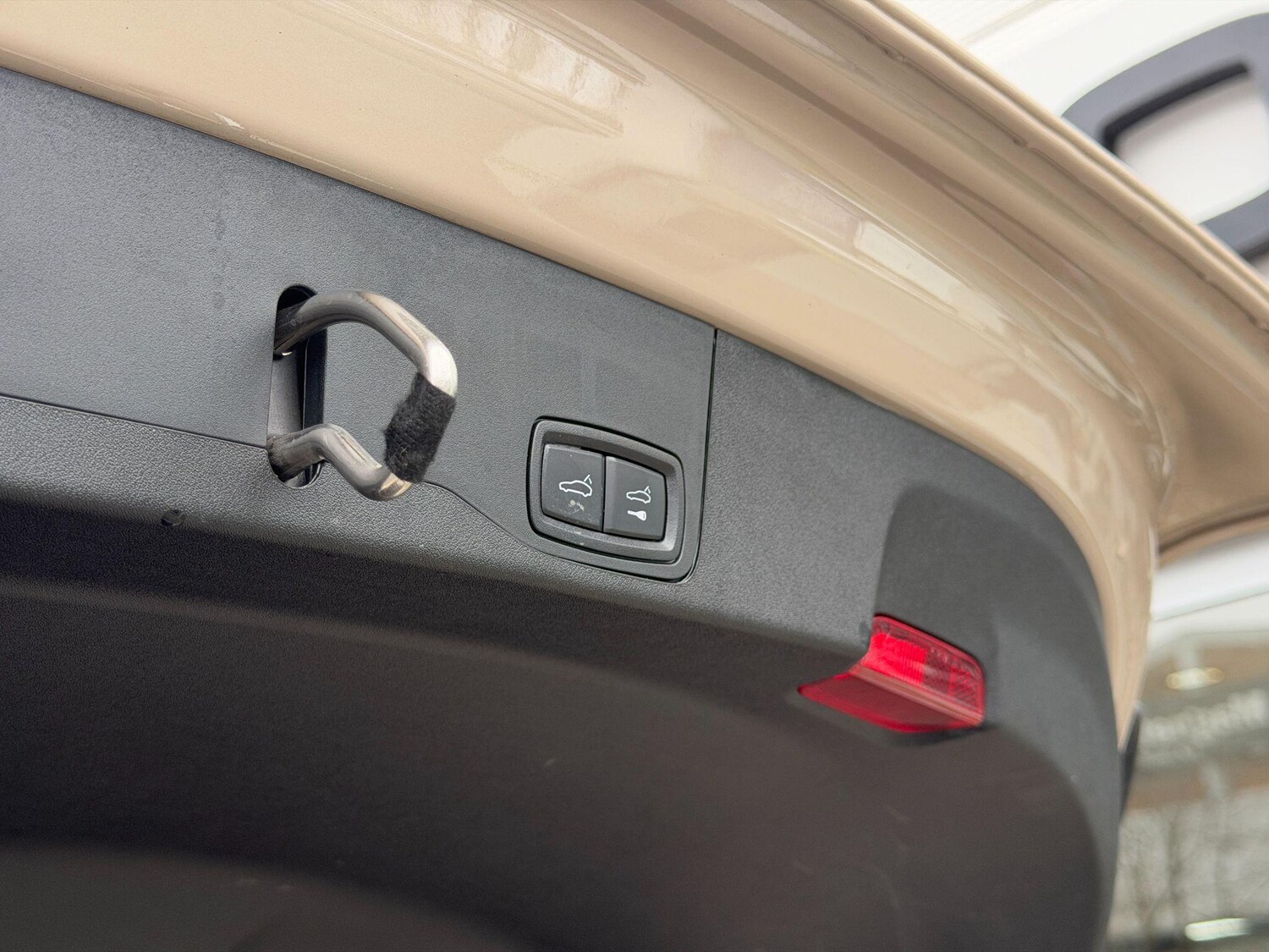 Used Porsche Taycan for sale - 77825125: Photo 51