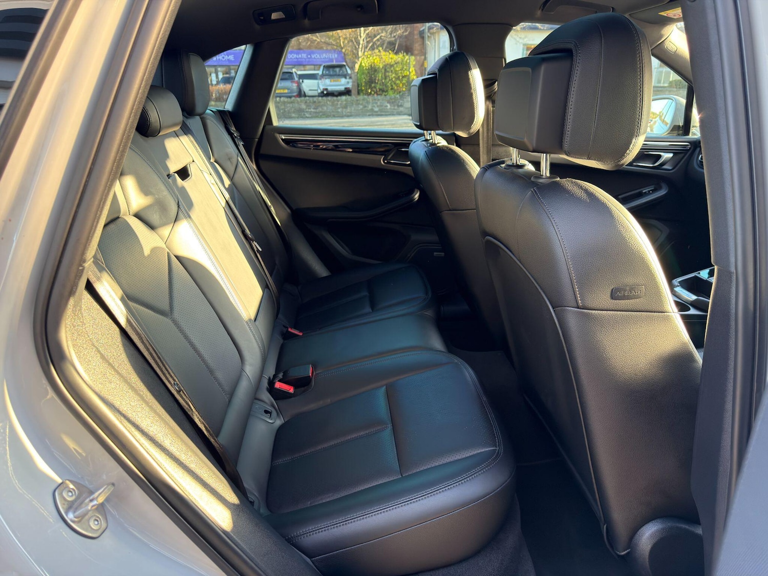 Used Porsche Macan 2022 for sale - 76781721: Photo 19