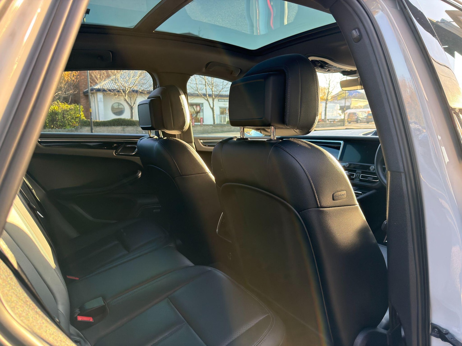 Used Porsche Macan 2022 for sale - 76781721: Photo 20