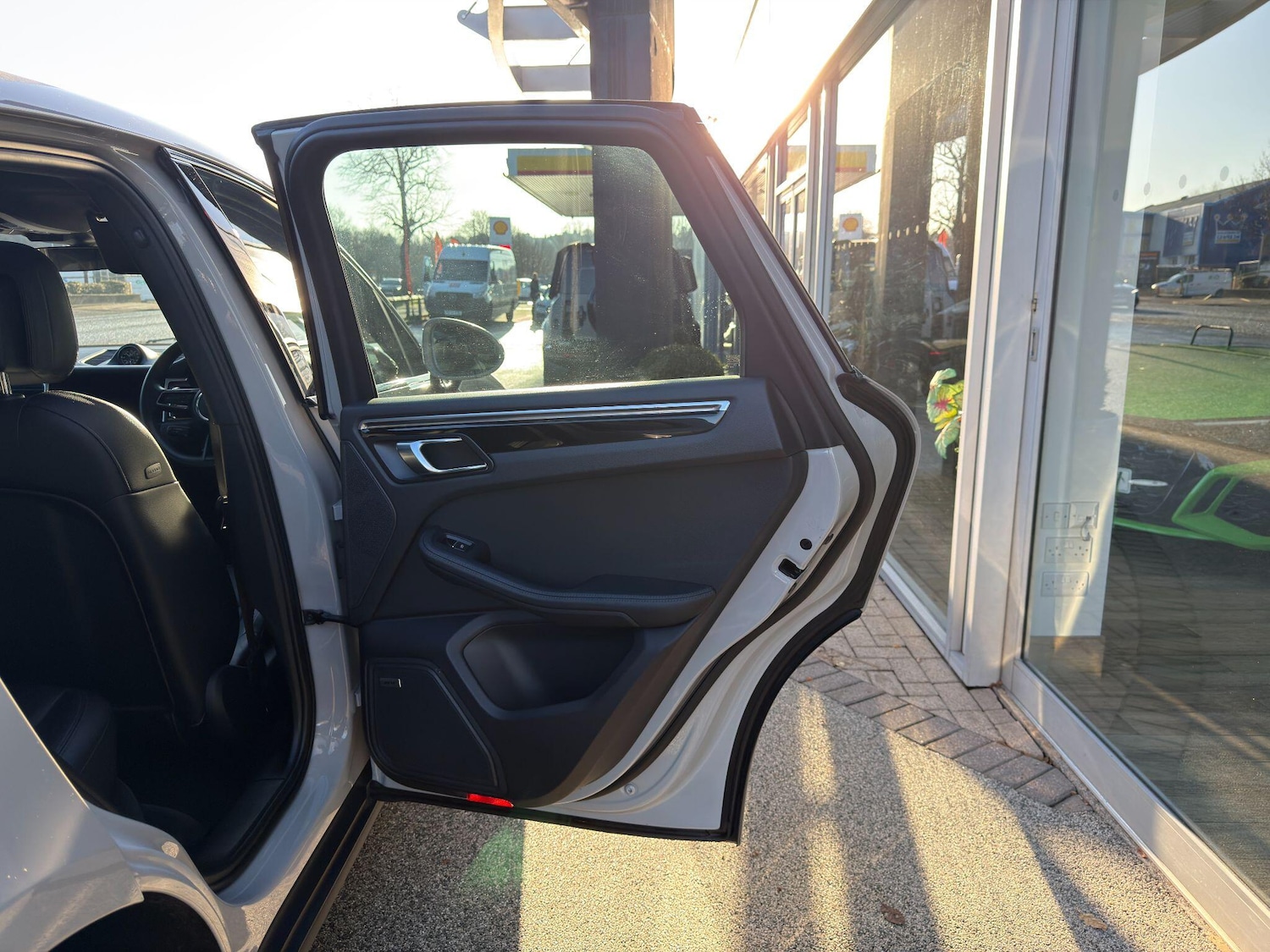 Used Porsche Macan 2022 for sale - 76781721: Photo 53