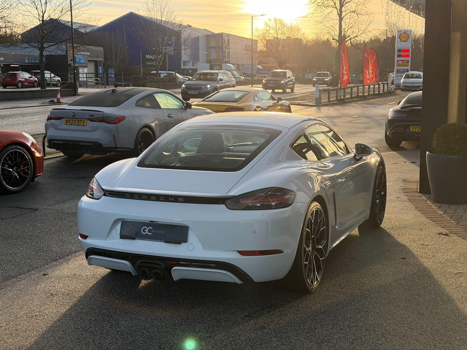 Used Porsche 718 Cayman 2020 for sale - 76918494: Photo 10