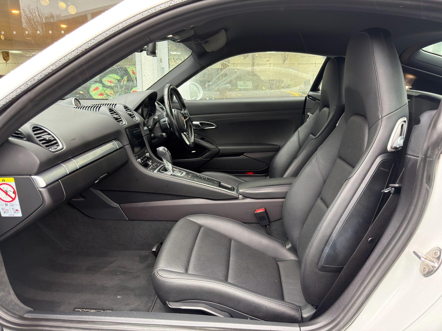 Used Porsche 718 Cayman 2020 for sale - 76918494: Photo 15