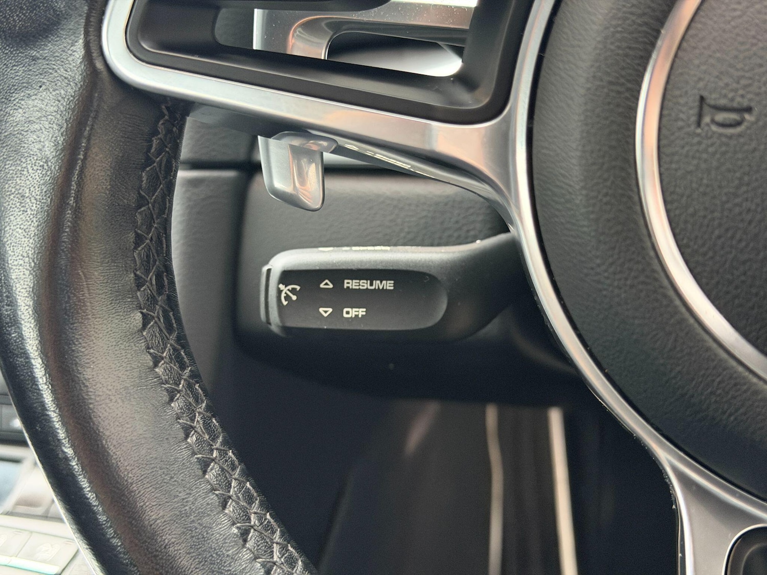 Used Porsche 718 Cayman 2020 for sale - 76918494: Photo 24