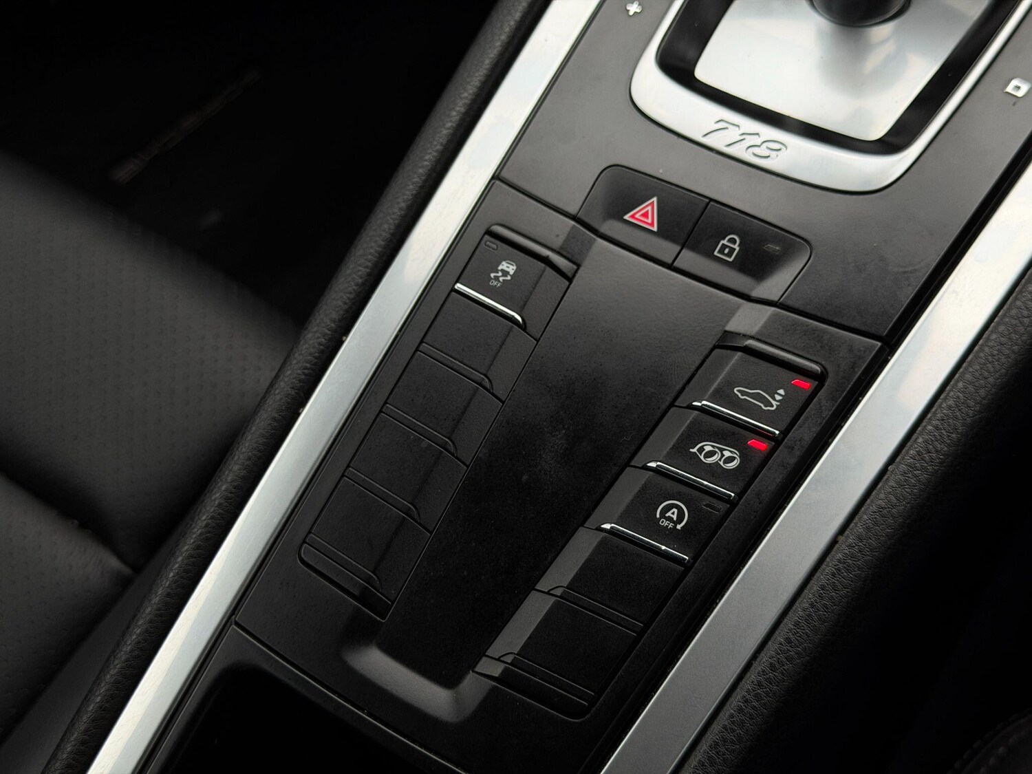 Used Porsche 718 Cayman 2020 for sale - 76918494: Photo 37