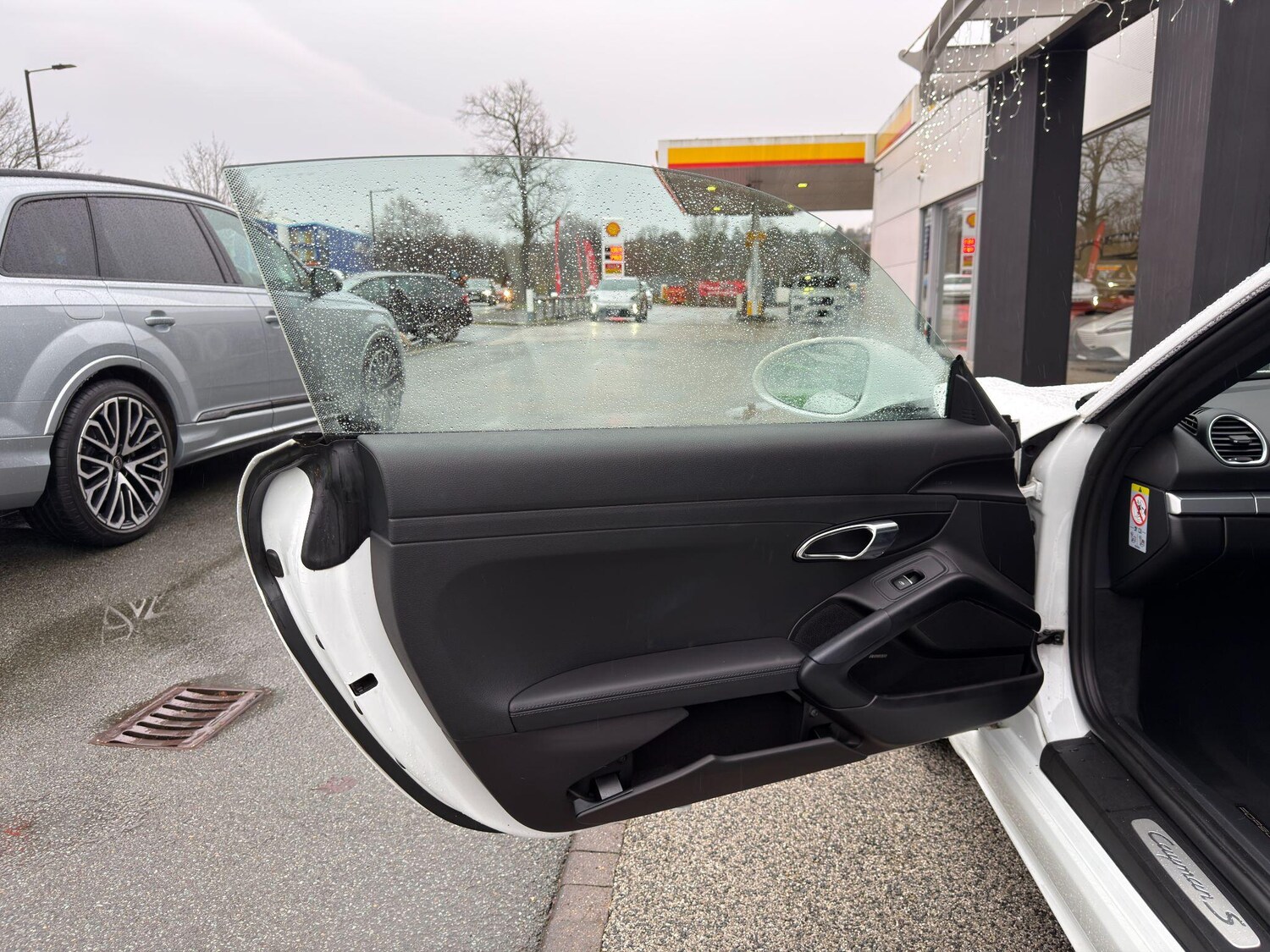 Used Porsche 718 Cayman 2020 for sale - 76918494: Photo 44