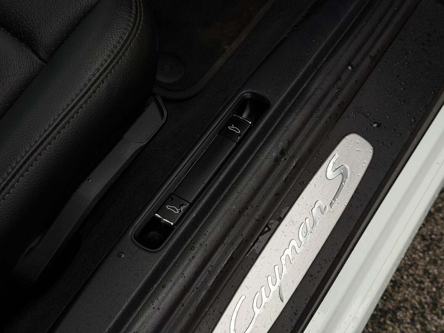 Used Porsche 718 Cayman 2020 for sale - 76918494: Photo 49