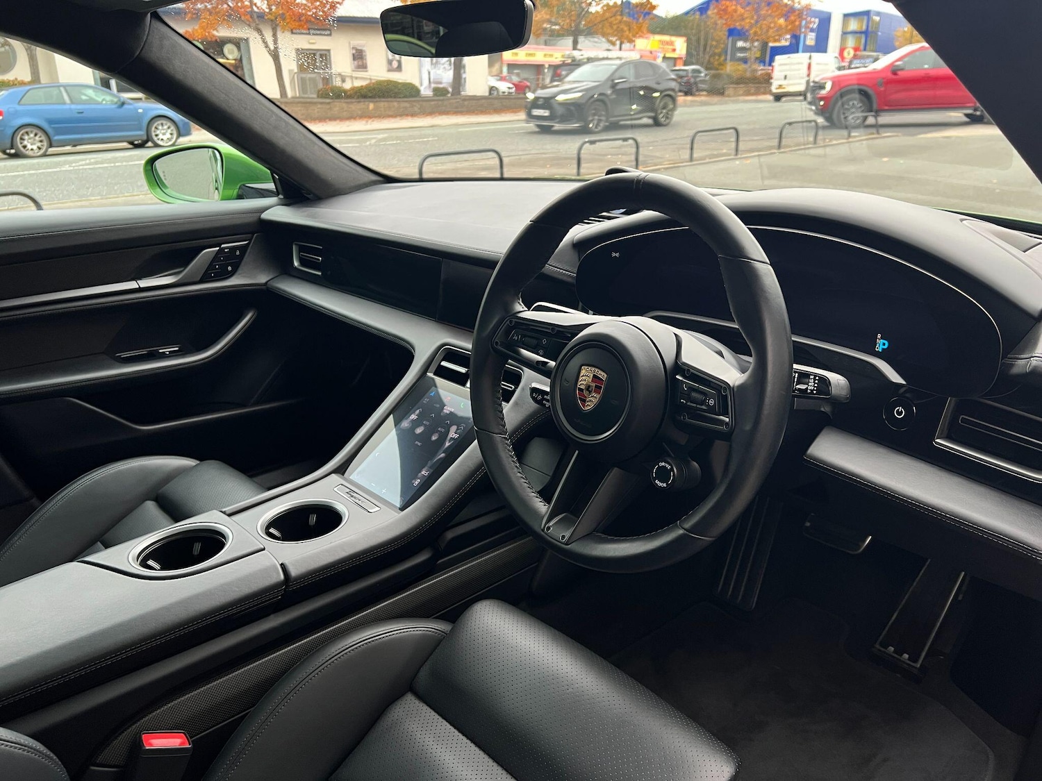Used Porsche Taycan 2023 for sale - 76283905: Photo 11