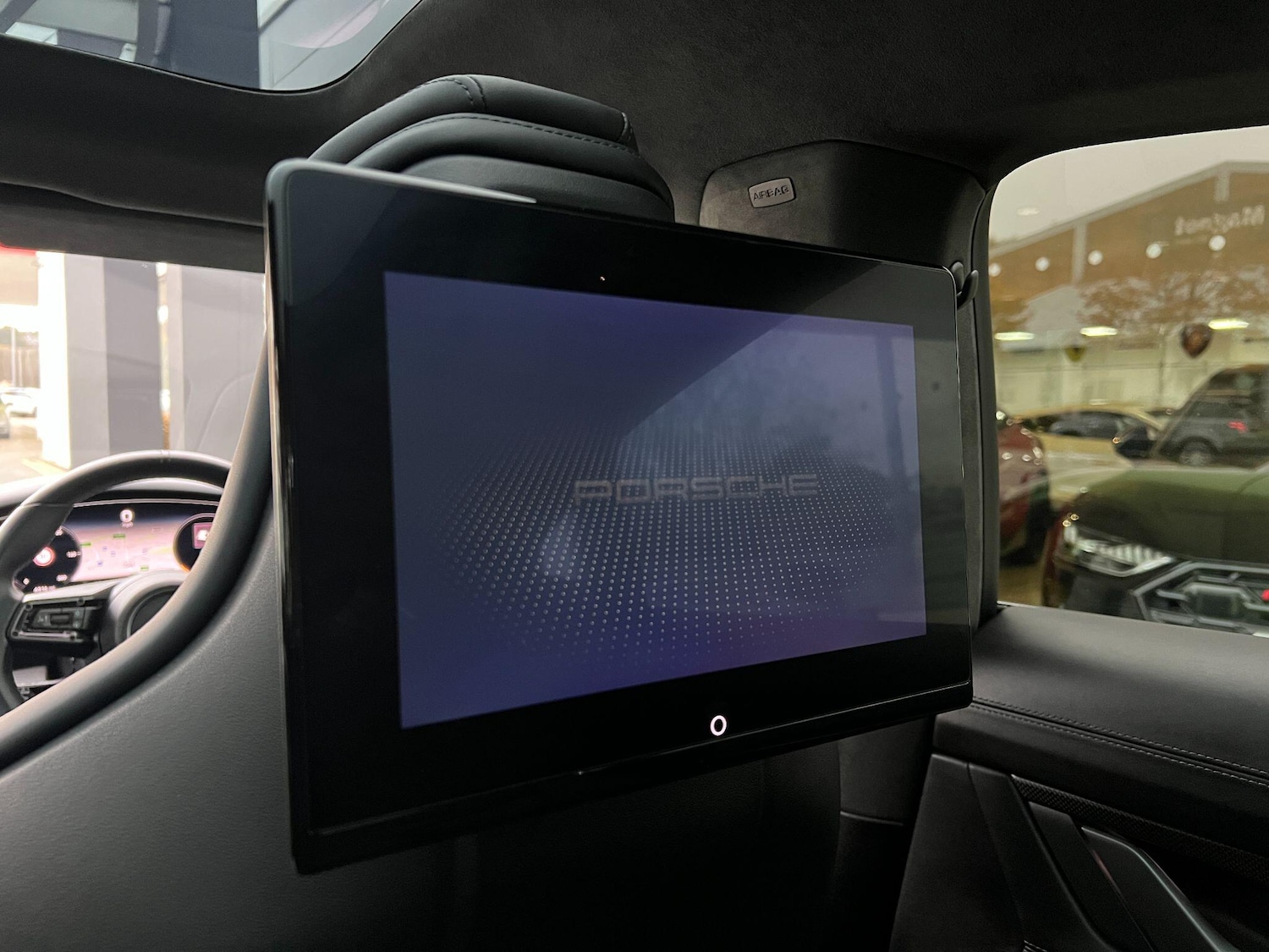 Used Porsche Taycan 2023 for sale - 76283905: Photo 45