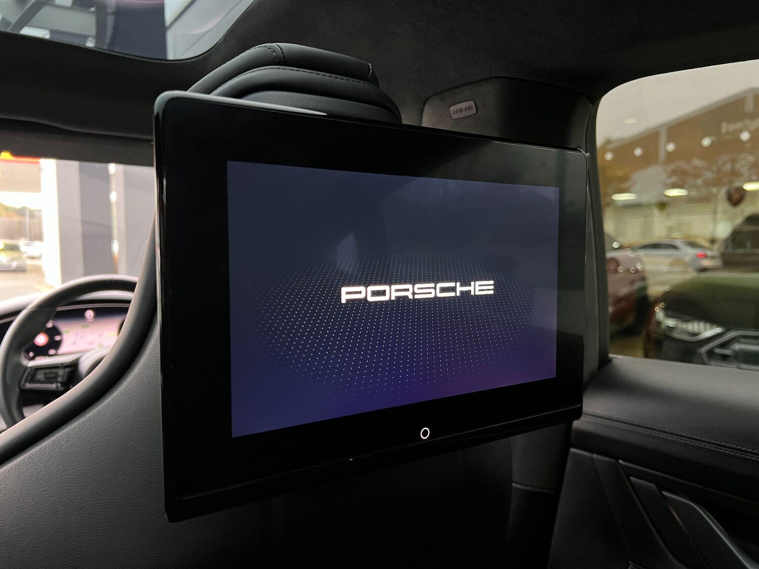 Used Porsche Taycan 2023 for sale - 76283905: Photo 46