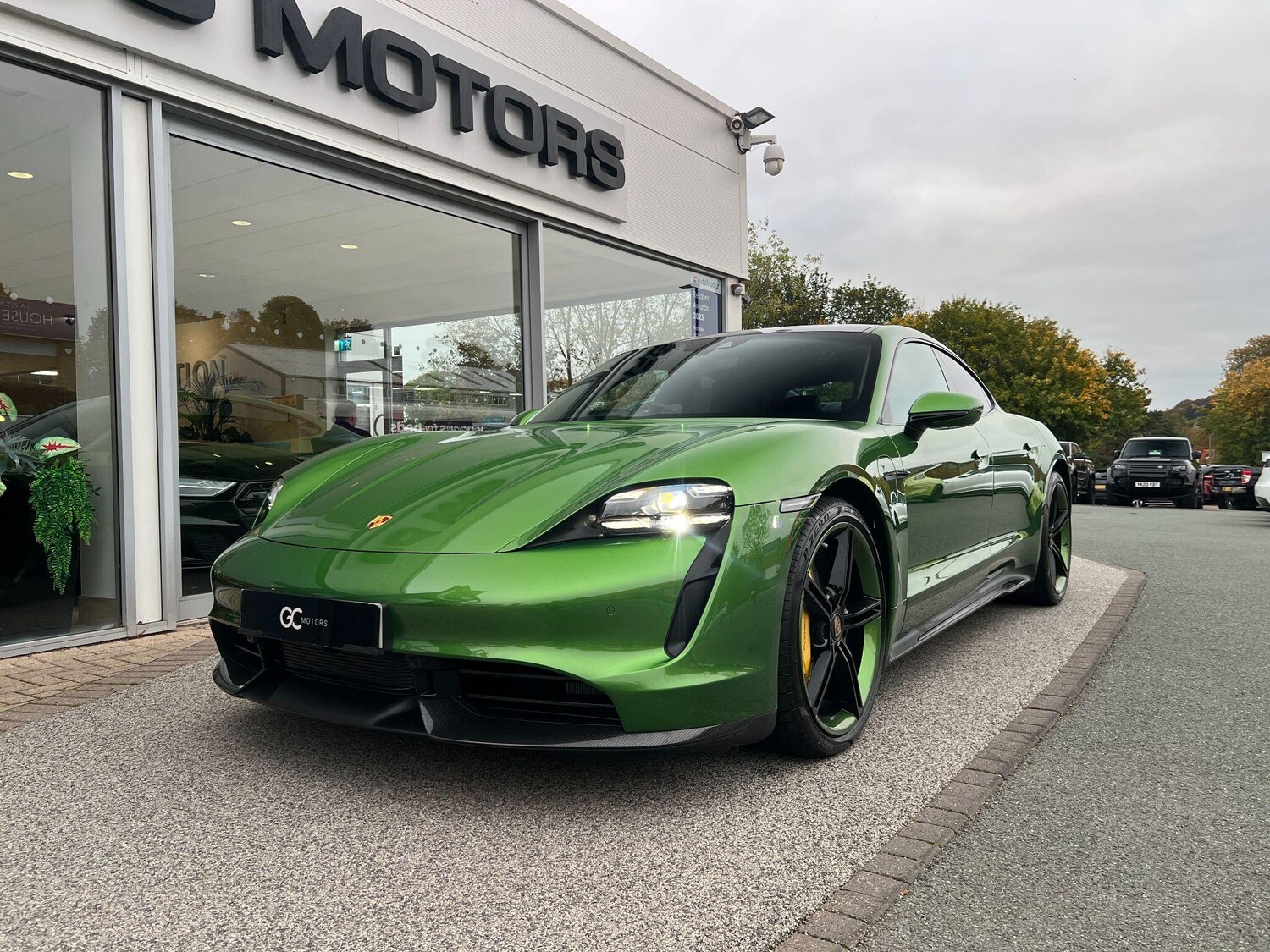 Used Porsche Taycan 2023 for sale - 76283905: Photo 72