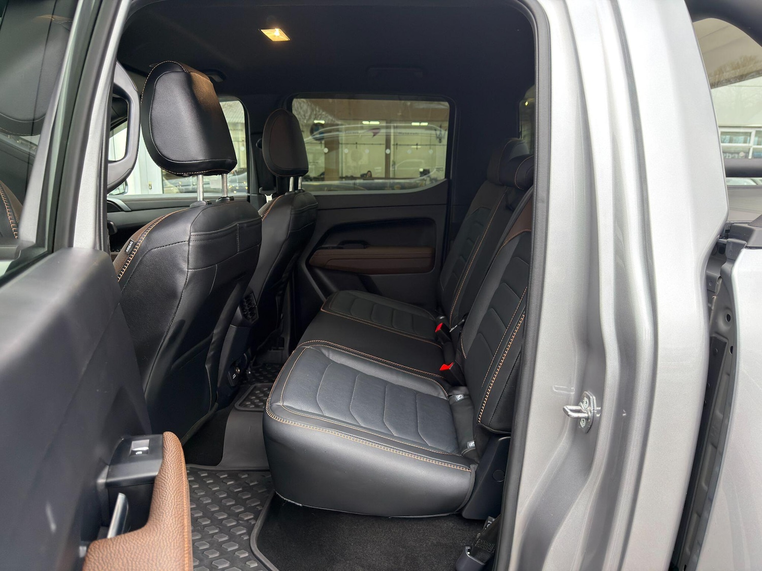 Used Volkswagen Amarok 2025 for sale - 77253877: Photo 29