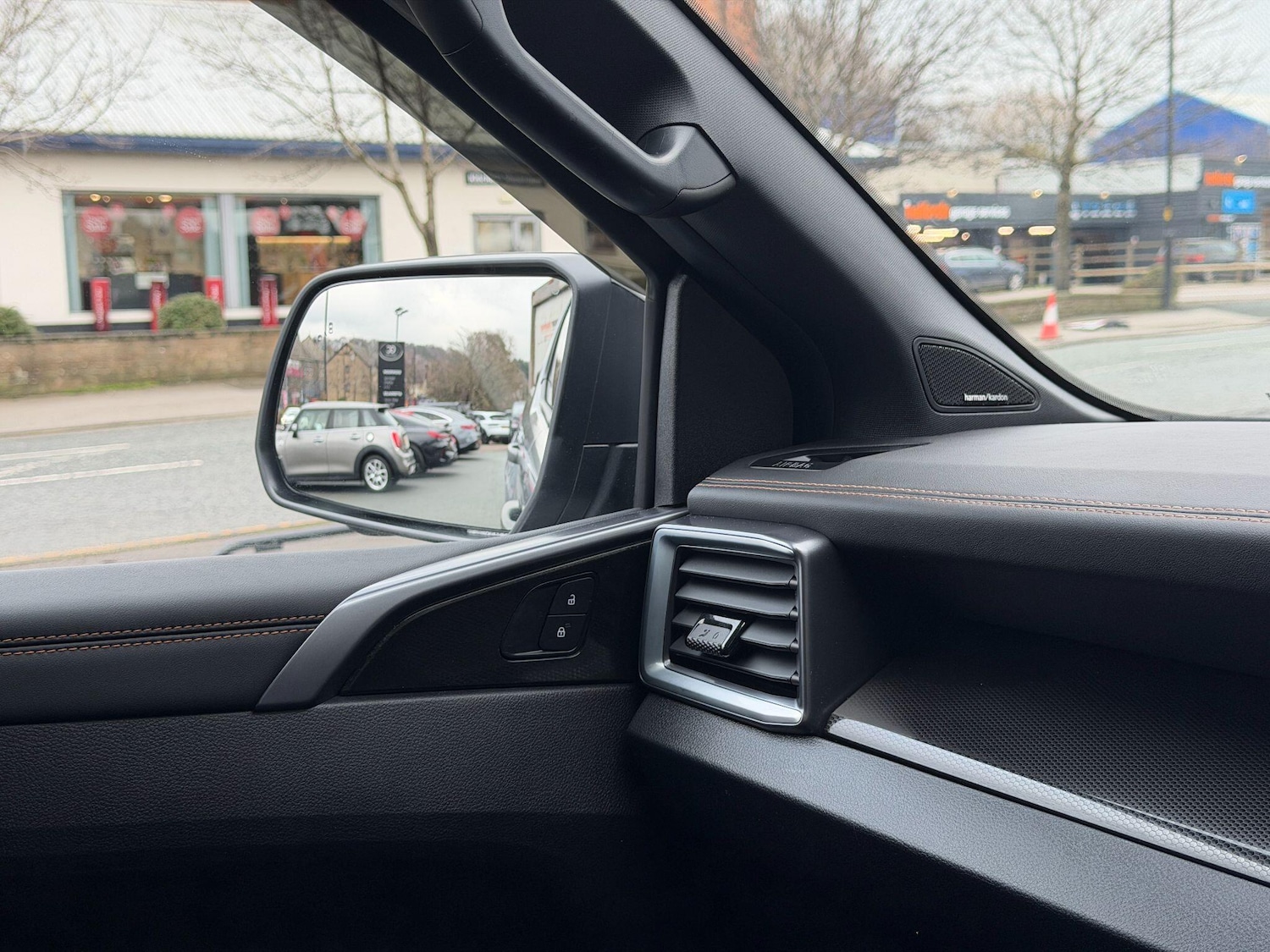 Used Volkswagen Amarok 2025 for sale - 77253877: Photo 55