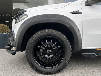 Used Mercedes-Benz X-Class 2020 for sale - 75708150: Photo