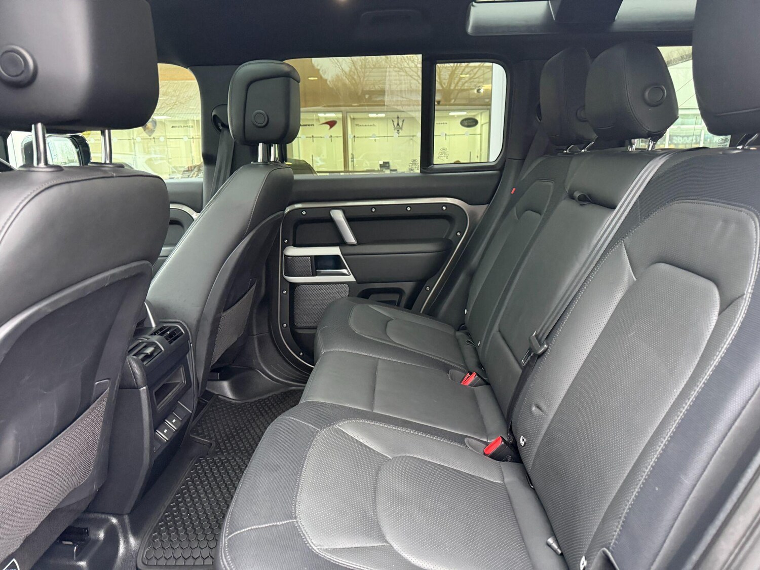 Used Land Rover Defender 110 2023 for sale - 77305814: Photo 25