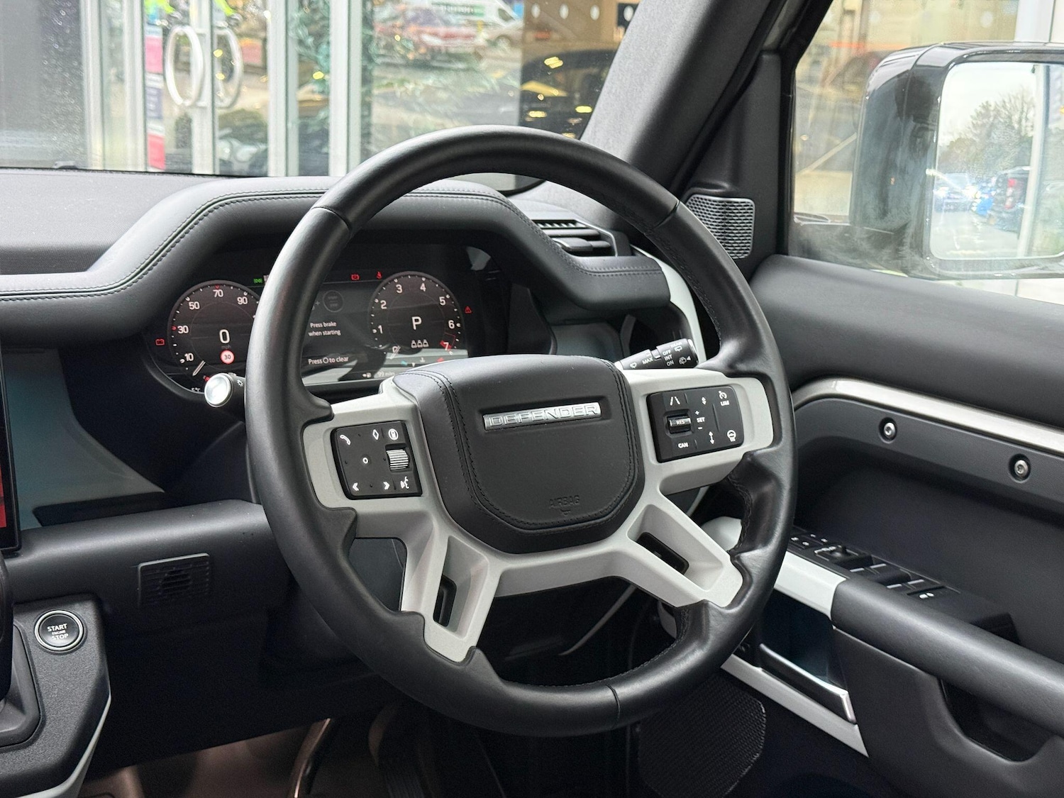 Used Land Rover Defender 110 2023 for sale - 77305814: Photo 27