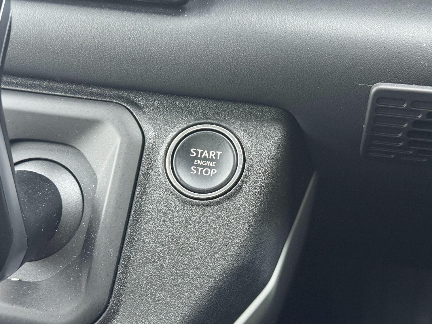 Used Land Rover Defender 110 2023 for sale - 77305814: Photo 61