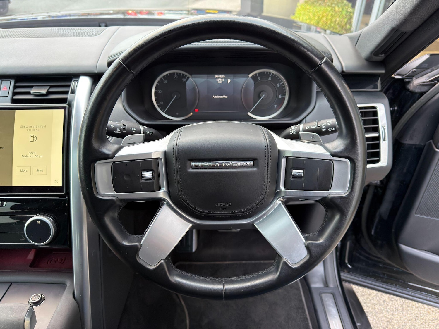 Used Land Rover Discovery 2023 for sale - 77074972: Photo 31