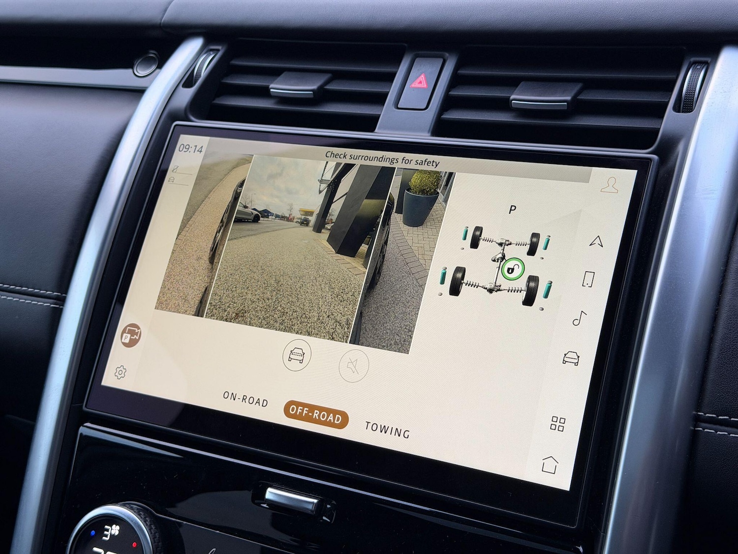 Used Land Rover Discovery 2023 for sale - 77074972: Photo 49