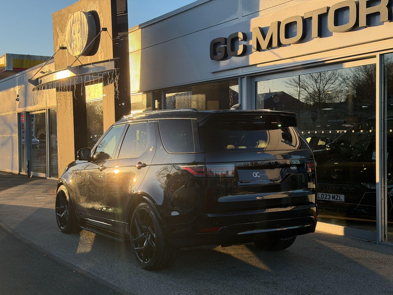 Used Land Rover Discovery 2023 for sale - 77074972: Photo 6