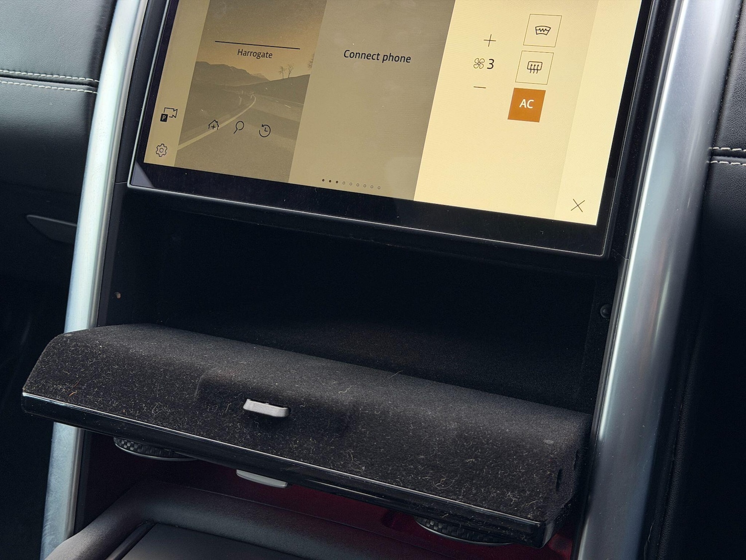 Used Land Rover Discovery 2023 for sale - 77074972: Photo 66