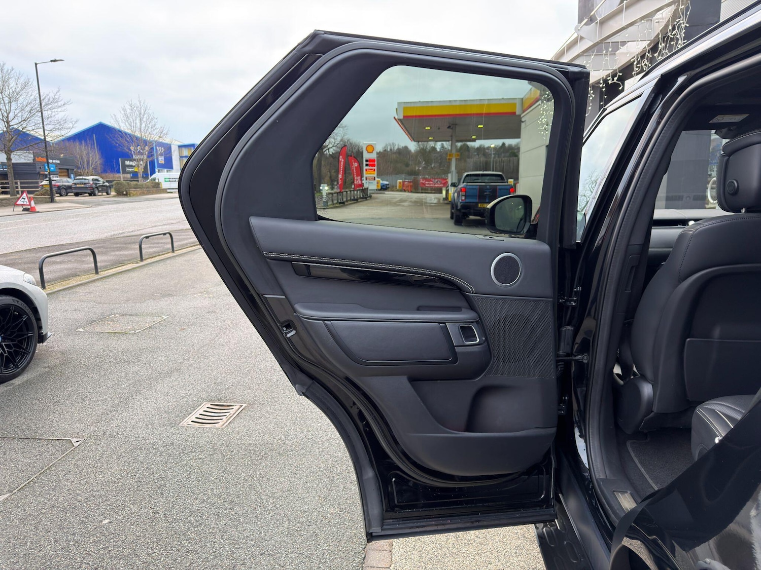 Used Land Rover Discovery 2023 for sale - 77074972: Photo 72